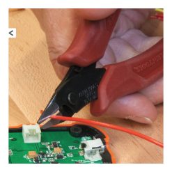 Alternative view of Klein Flush Wire Cutter Lightweight Cut up to 16AWG / 2mm