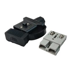 Alternative view of Trailer Vision 50 amp Anderson Plug Cover Assembly with Screw Contact Plug