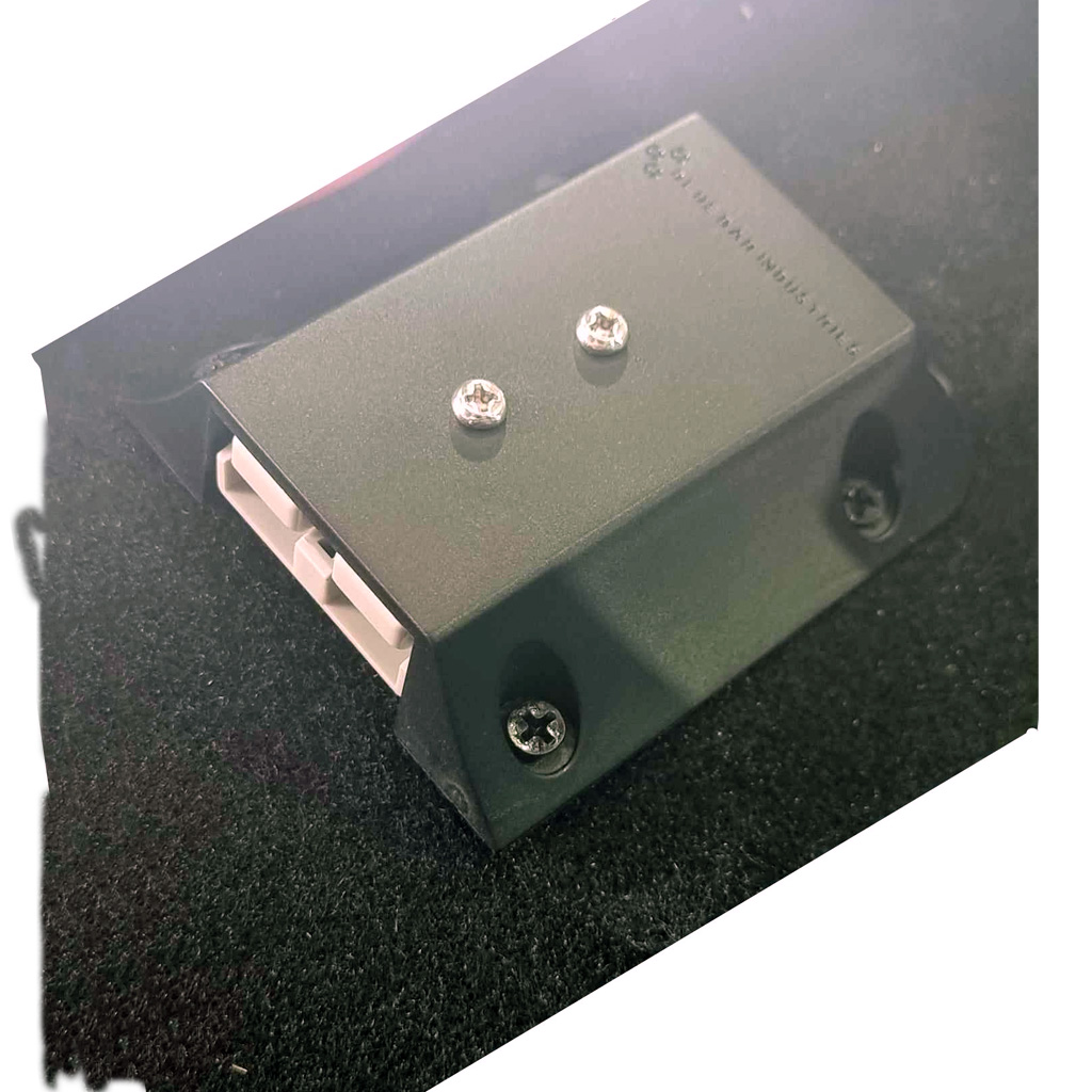 Blue-Bar-50a-Anderson-Plug-Black-Shell-with-Plug-and-Fittings